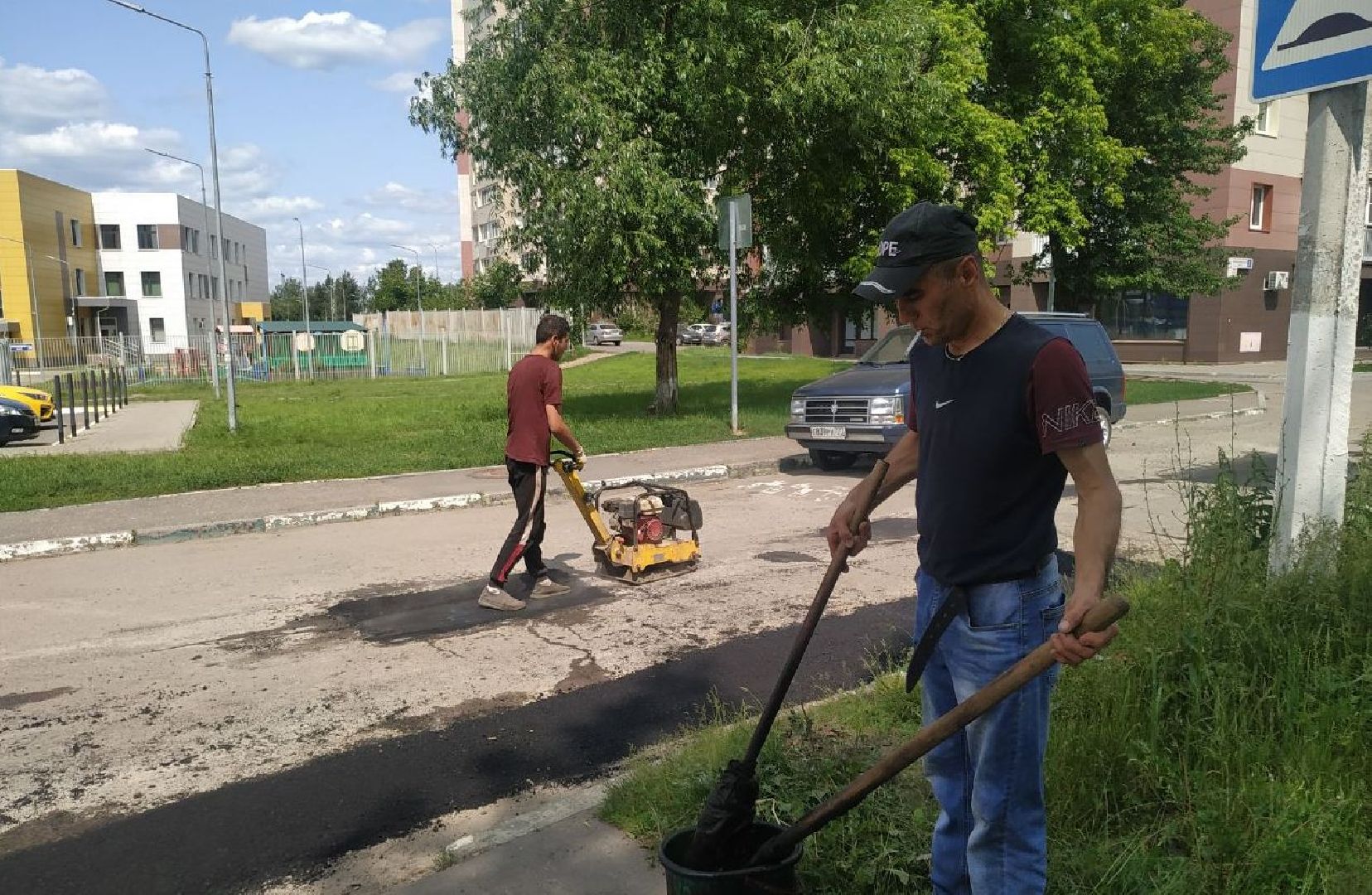 ивантеевка, вертикалки, ямочный ремонт, внутриквартальная дорога, проезд, ямы на дорогах, коммунальная служба,