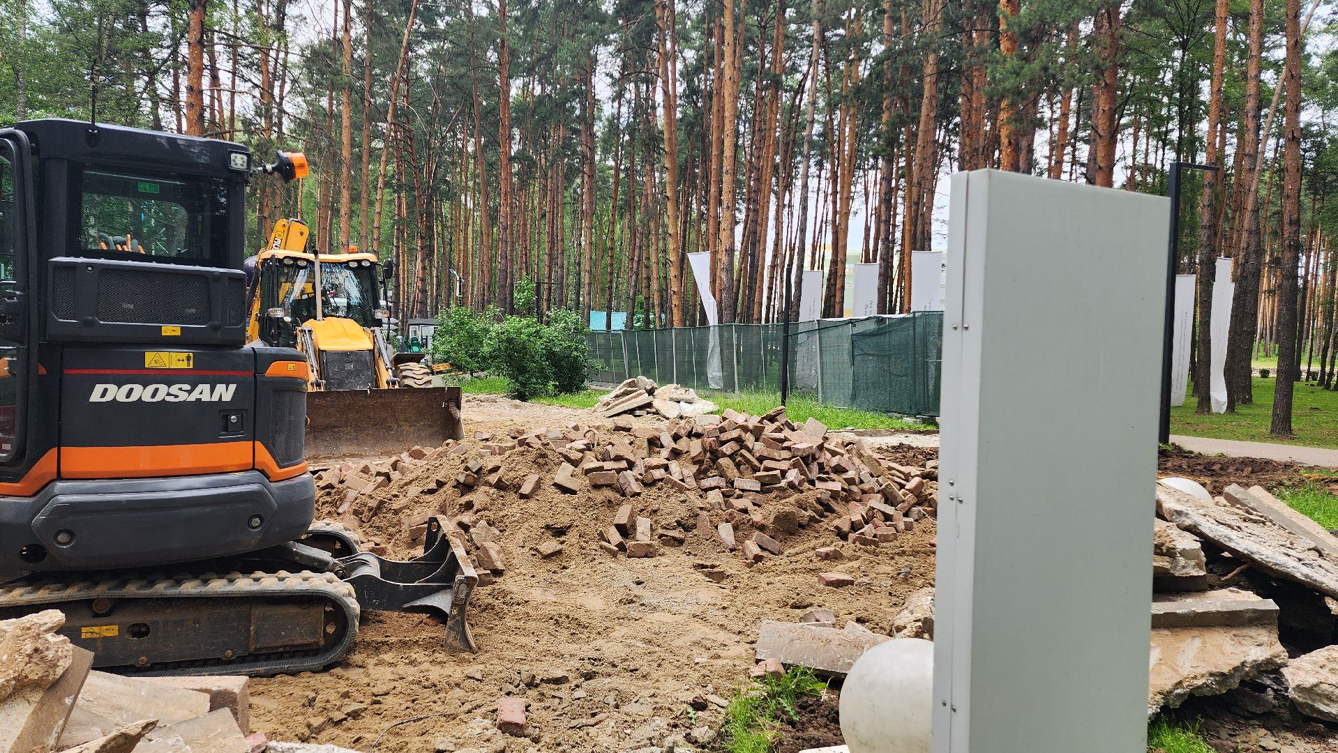 строительство, демонтаж, зона отдыха, место отыха, парк, парк елочки, домодедово,  благоустройство,