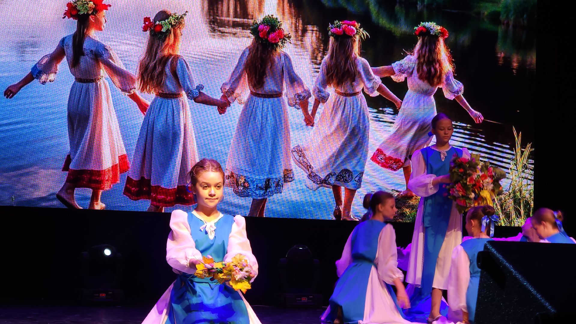 луховицы, дом культуры, день россии,