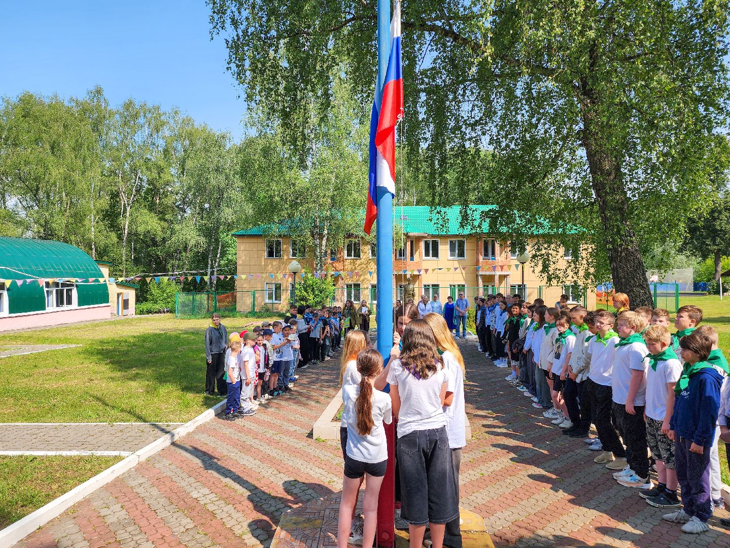 Подольск, День России, Лагерь Ромашка, Дети, Патриотизм, Рисунки мелом,конкурс рисунков,
