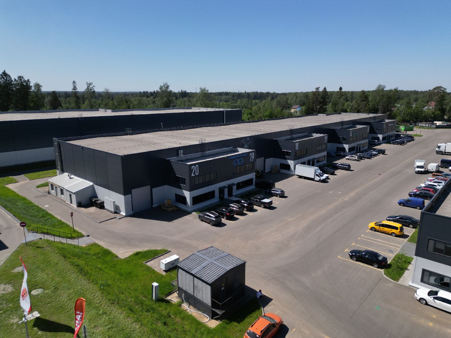 видео с коптера, промышленный коворкинг,  индустриальный парк