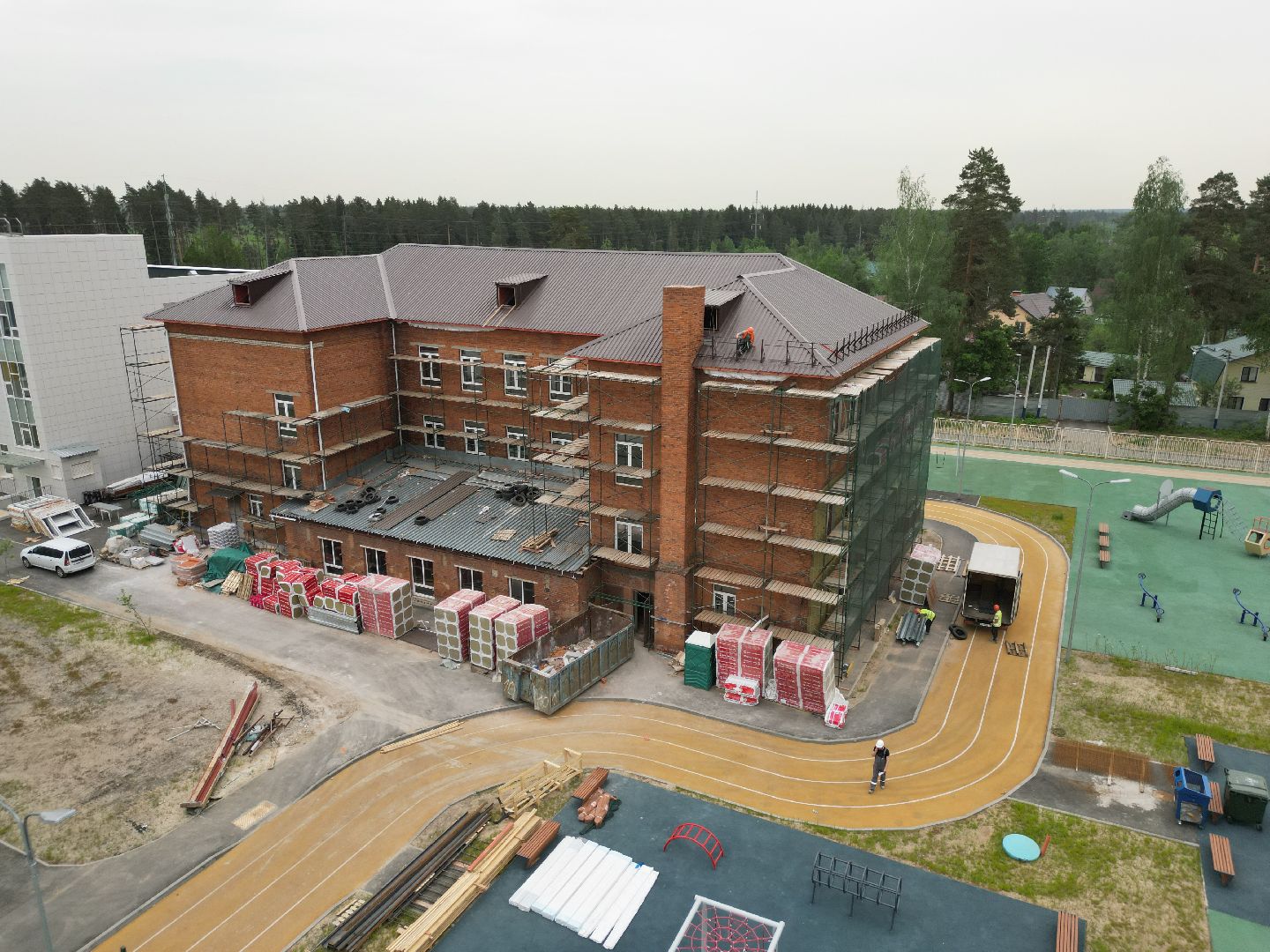 видео с коптера, школа в поварово, школа в солнечногорске,