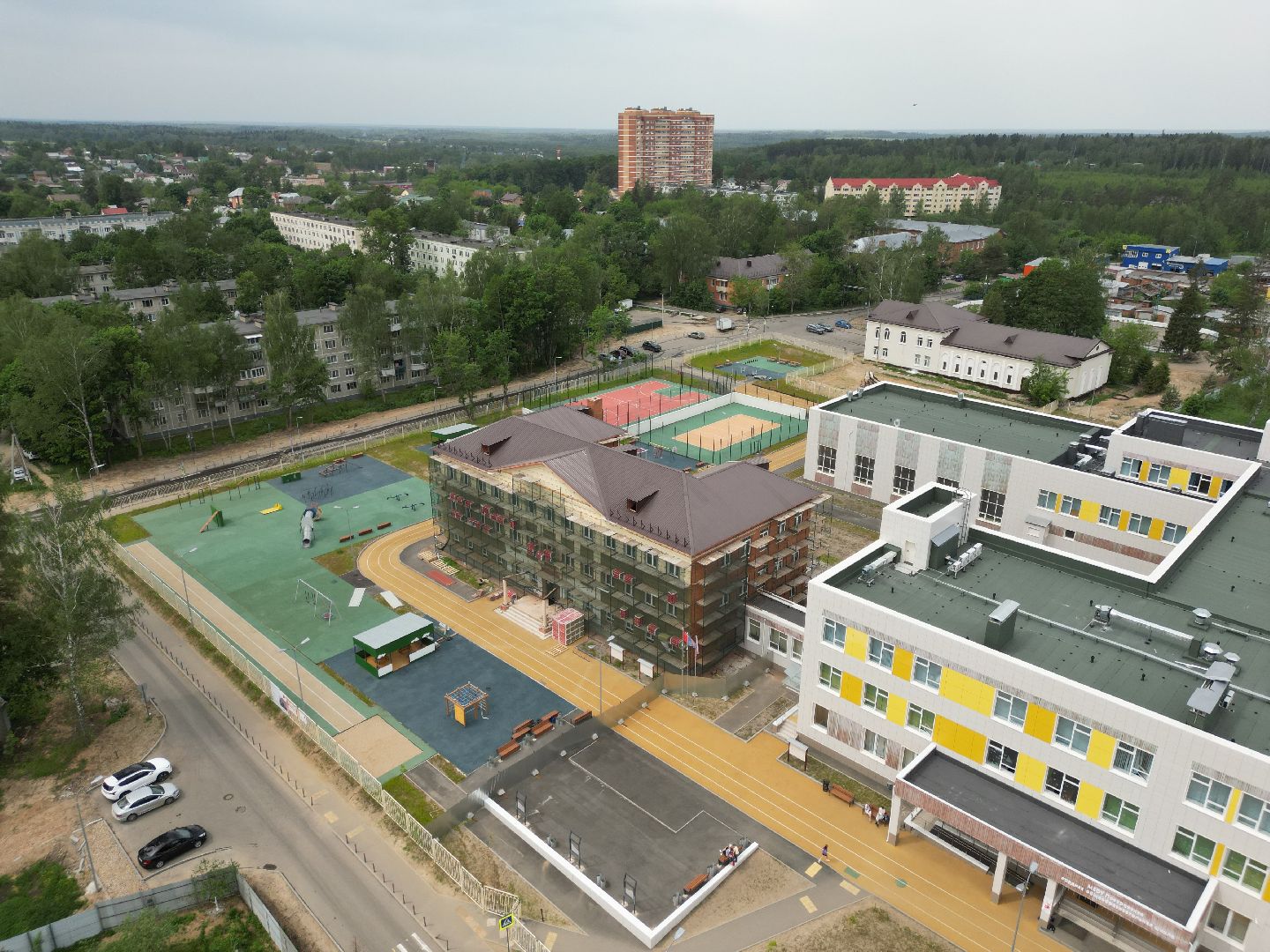 видео с коптера, школа в поварово, школа в солнечногорске,