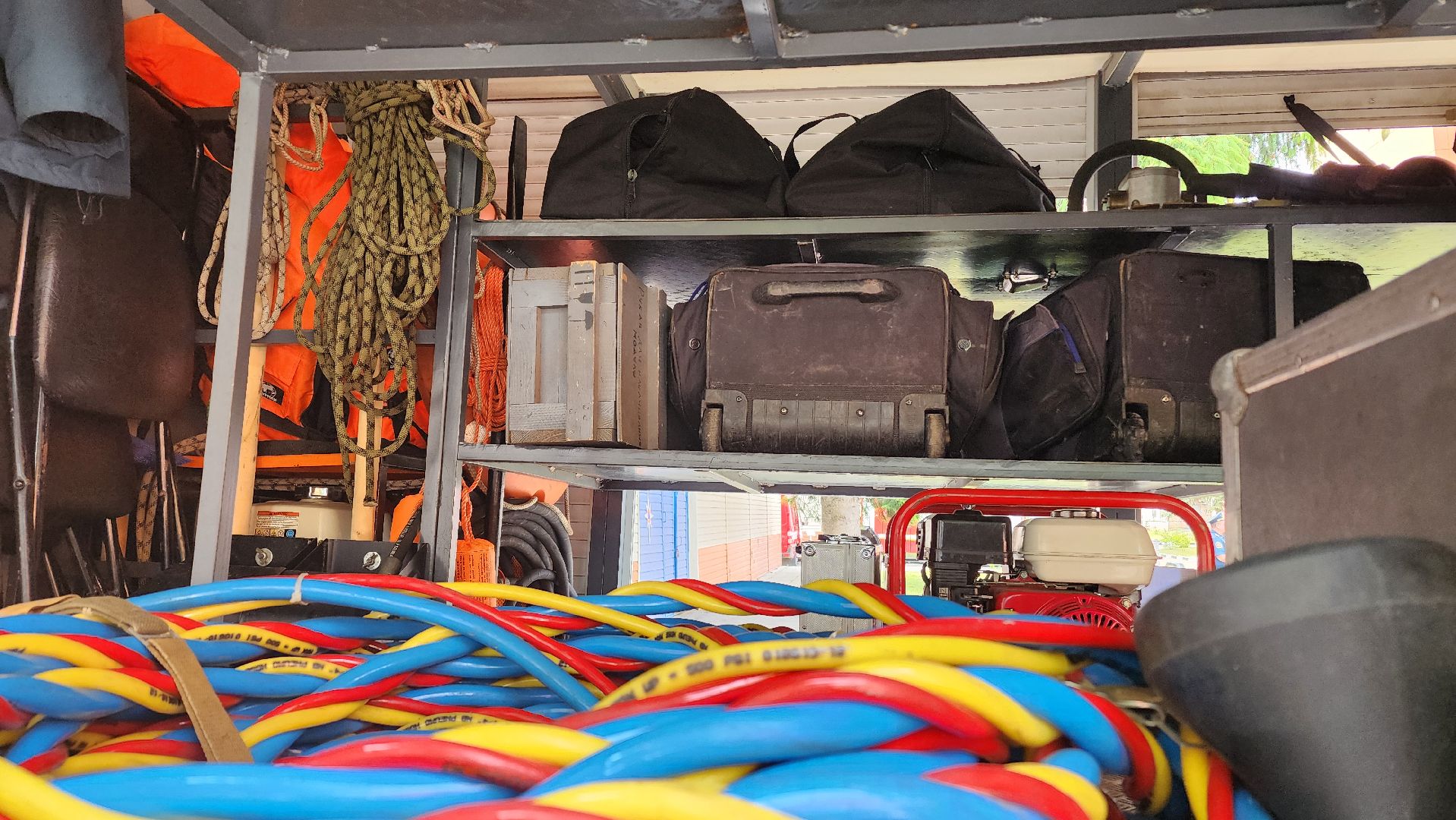 реутов, мчс, оборудование, водолазы, гидрокостюм, дыхательная система,