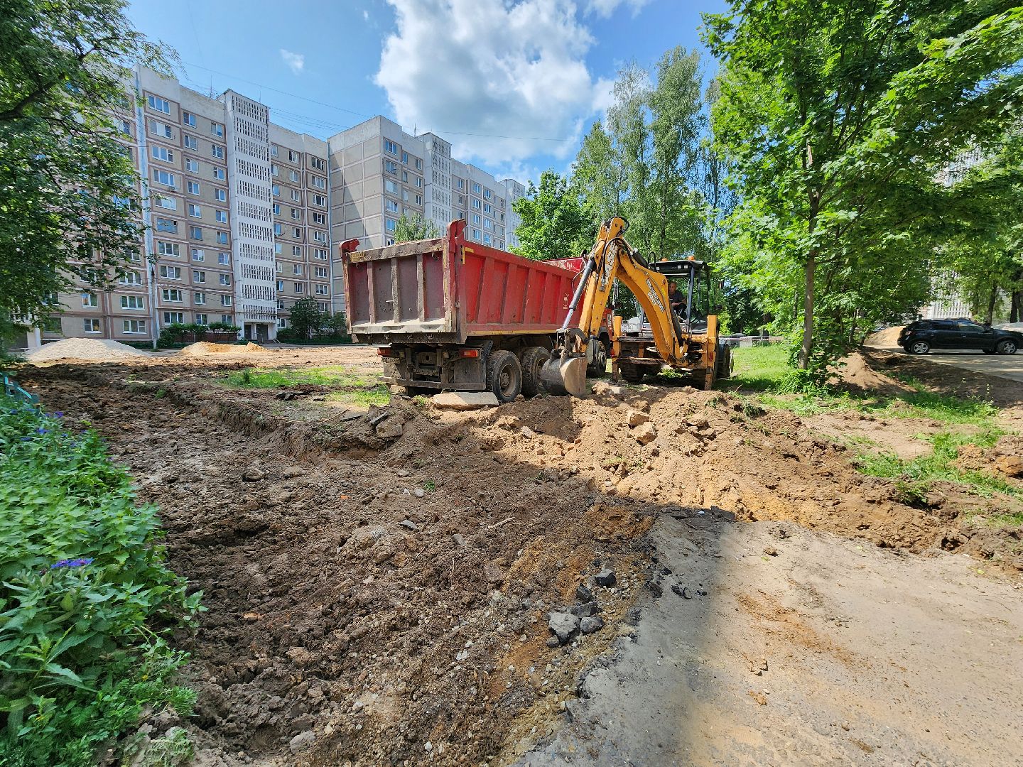 чехов, улица дружбы, комплексное благоустройство двора, парковки, автостоянки, детские и спортивные площадки, проезды, зоны отдыха, пешеходные дорожки, госпрограмма московской области, формирование комфортной городской среды,