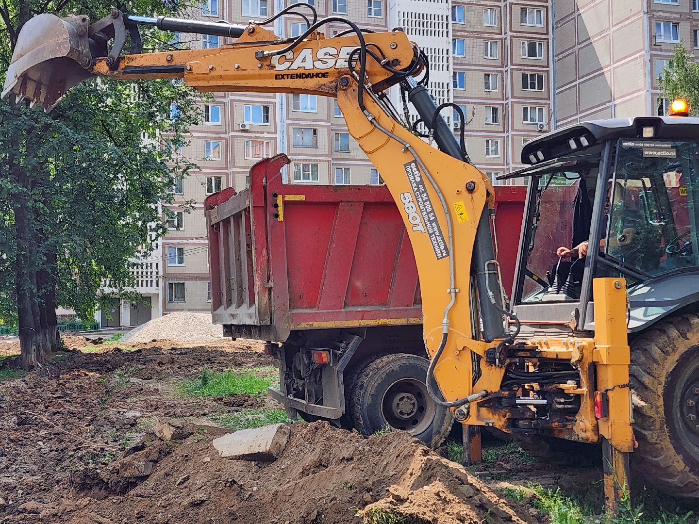 чехов, улица дружбы, комплексное благоустройство двора, парковки, автостоянки, детские и спортивные площадки, проезды, зоны отдыха, пешеходные дорожки, госпрограмма московской области, формирование комфортной городской среды,