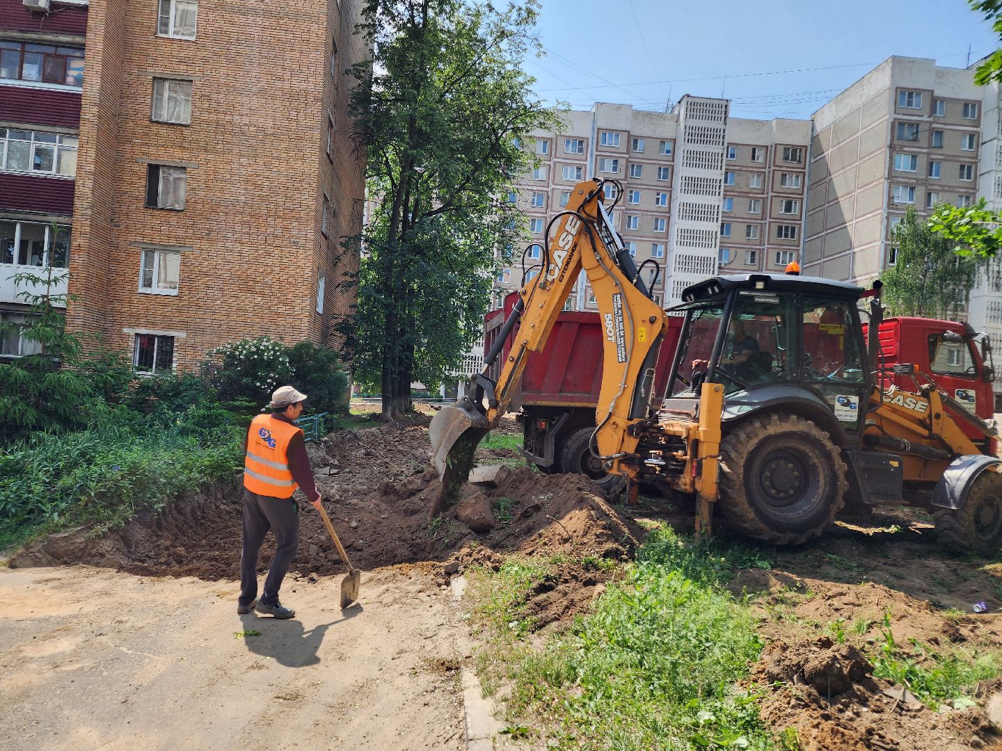 чехов, улица дружбы, комплексное благоустройство двора, парковки, автостоянки, детские и спортивные площадки, проезды, зоны отдыха, пешеходные дорожки, госпрограмма московской области, формирование комфортной городской среды,