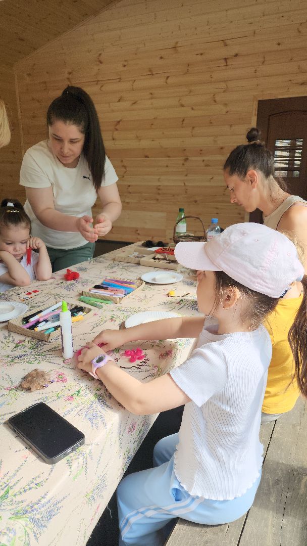 день россии, мастер-класс, экопарк, дети, триколор, флаг россии, вертикалки,