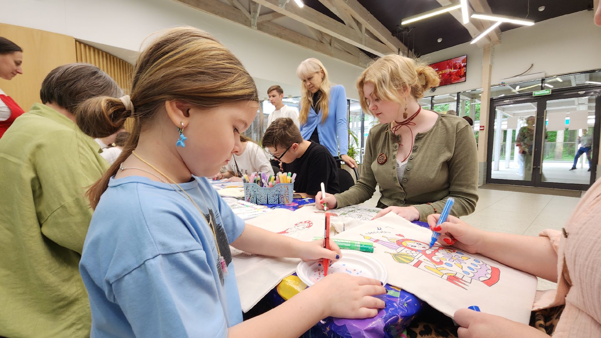 шопер, день россии, архангельское,