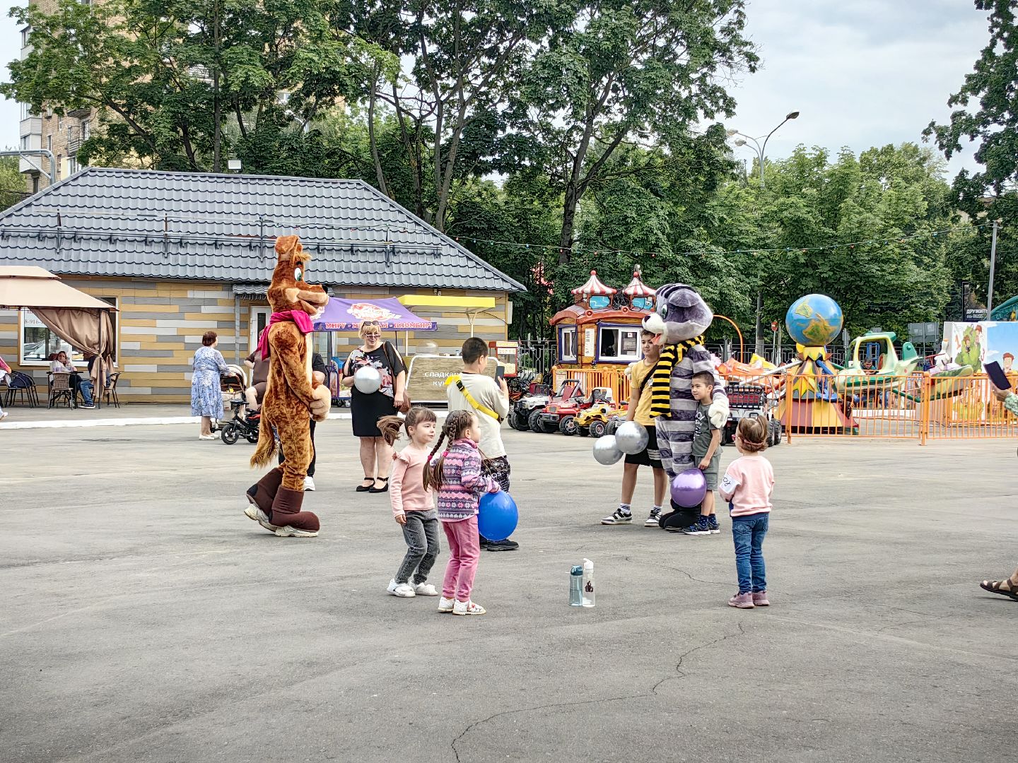 день россии, аквагрим, герои, мультфильм, парк,