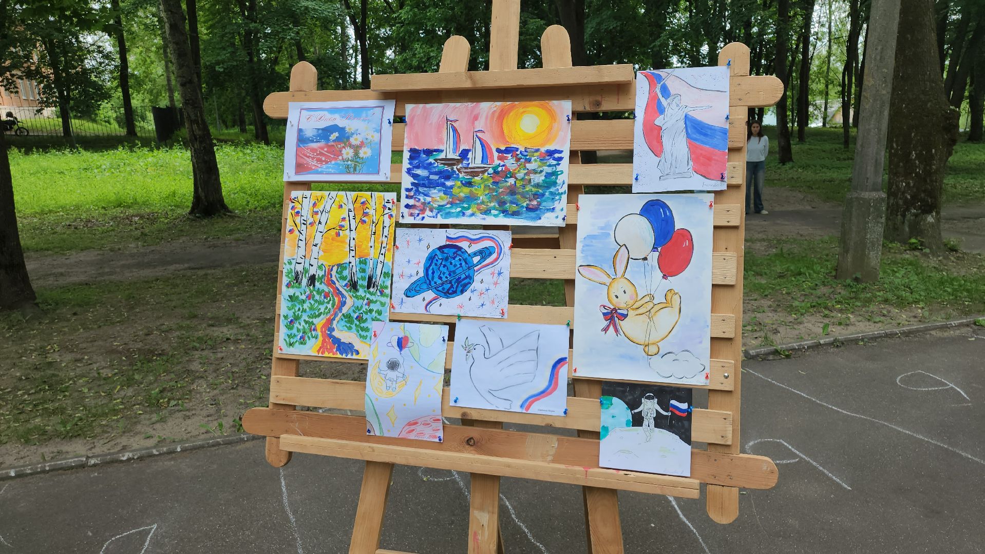 выставка детских рисунков, день россии, щёлково, фряново,