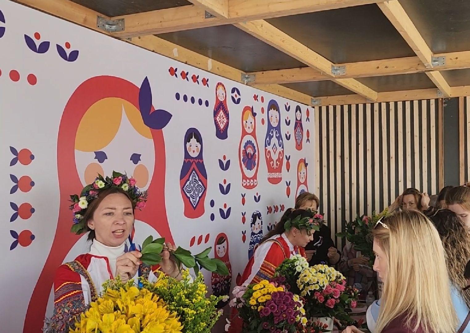 долгопрудный, день россии 2025,  мастер-класс, русский дом,венки, русские традиции,