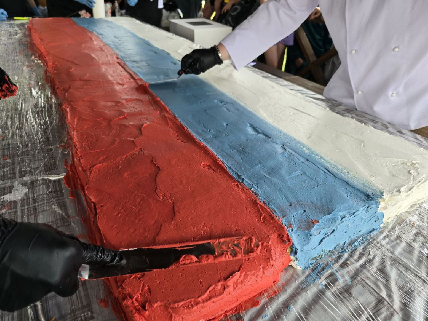 можайск, можайский муниципальный округ, подмосковье, день россии, торт, десерт под открытым небом, Александр Богачев,