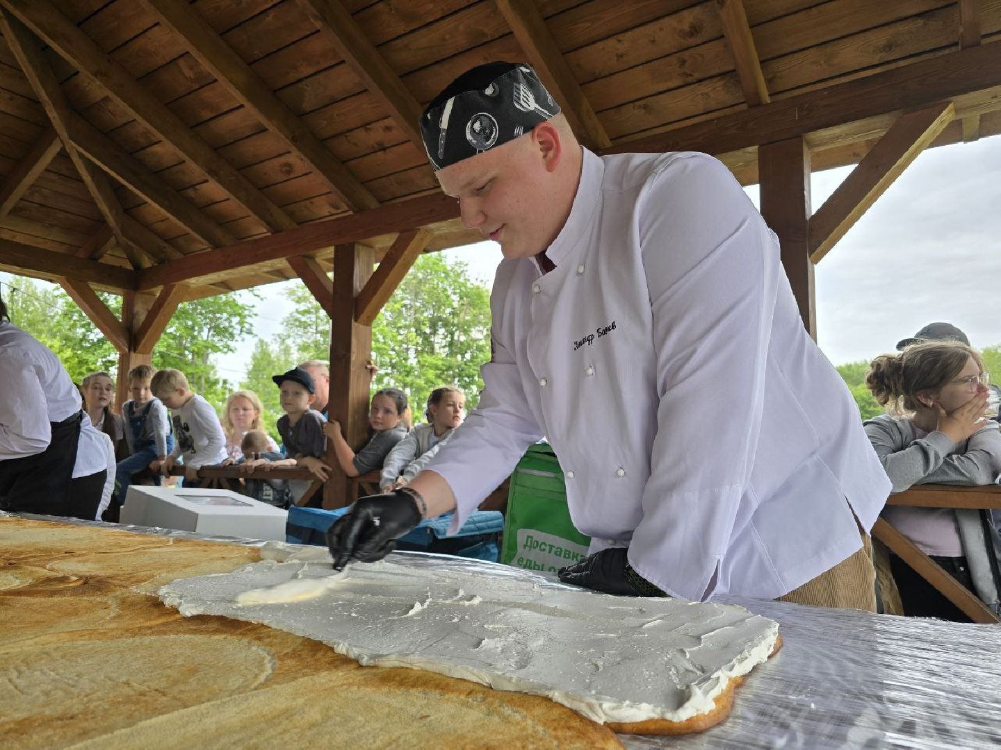 можайск, можайский муниципальный округ, подмосковье, день россии, торт, десерт под открытым небом, Александр Богачев,