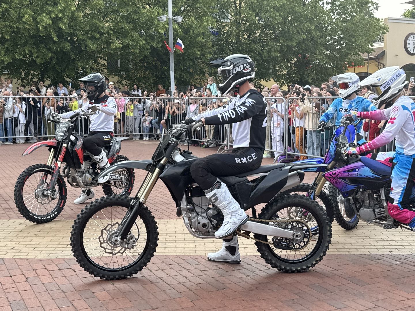 мотофристайл-шоу, балашиха, FMX13,