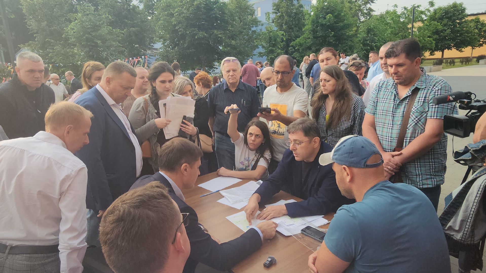 люберцы, выездная администиация, глава городского округа люберцы владимир волков, платные парковки,