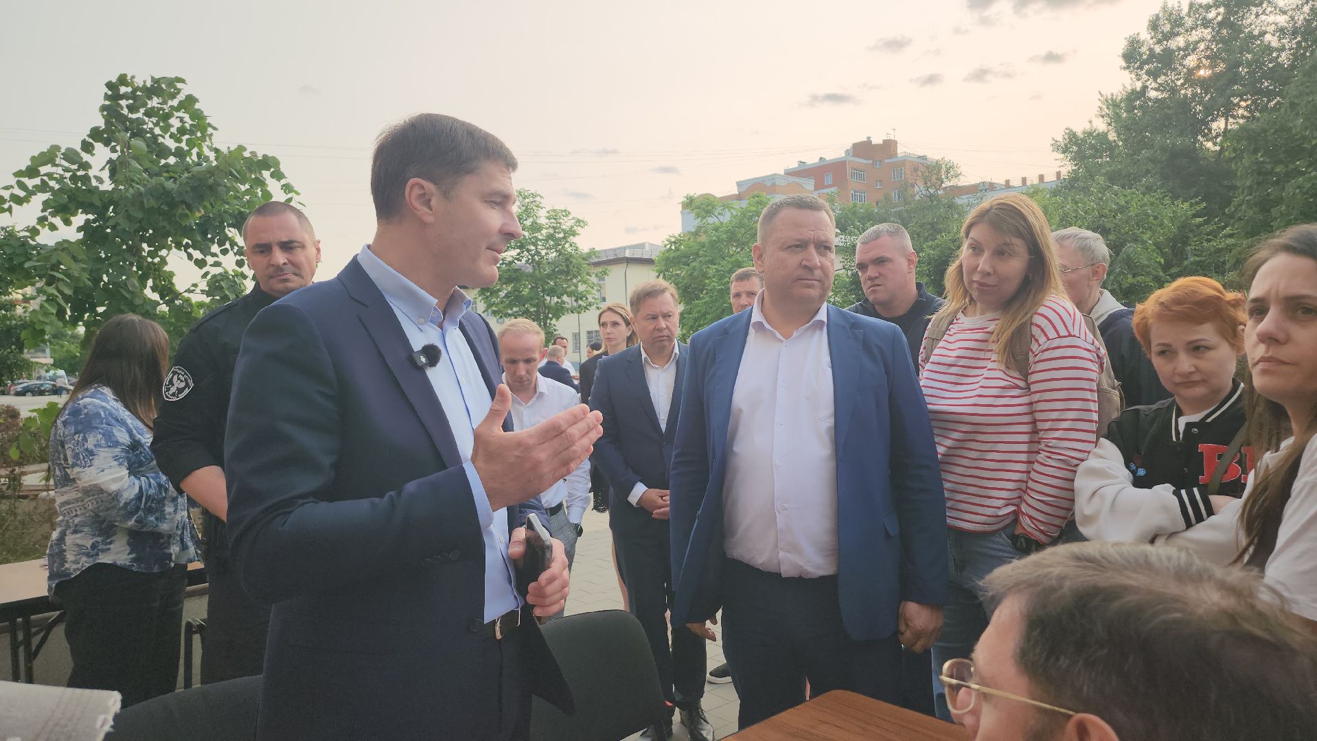 люберцы, выездная администиация, глава городского округа люберцы владимир волков, платные парковки,