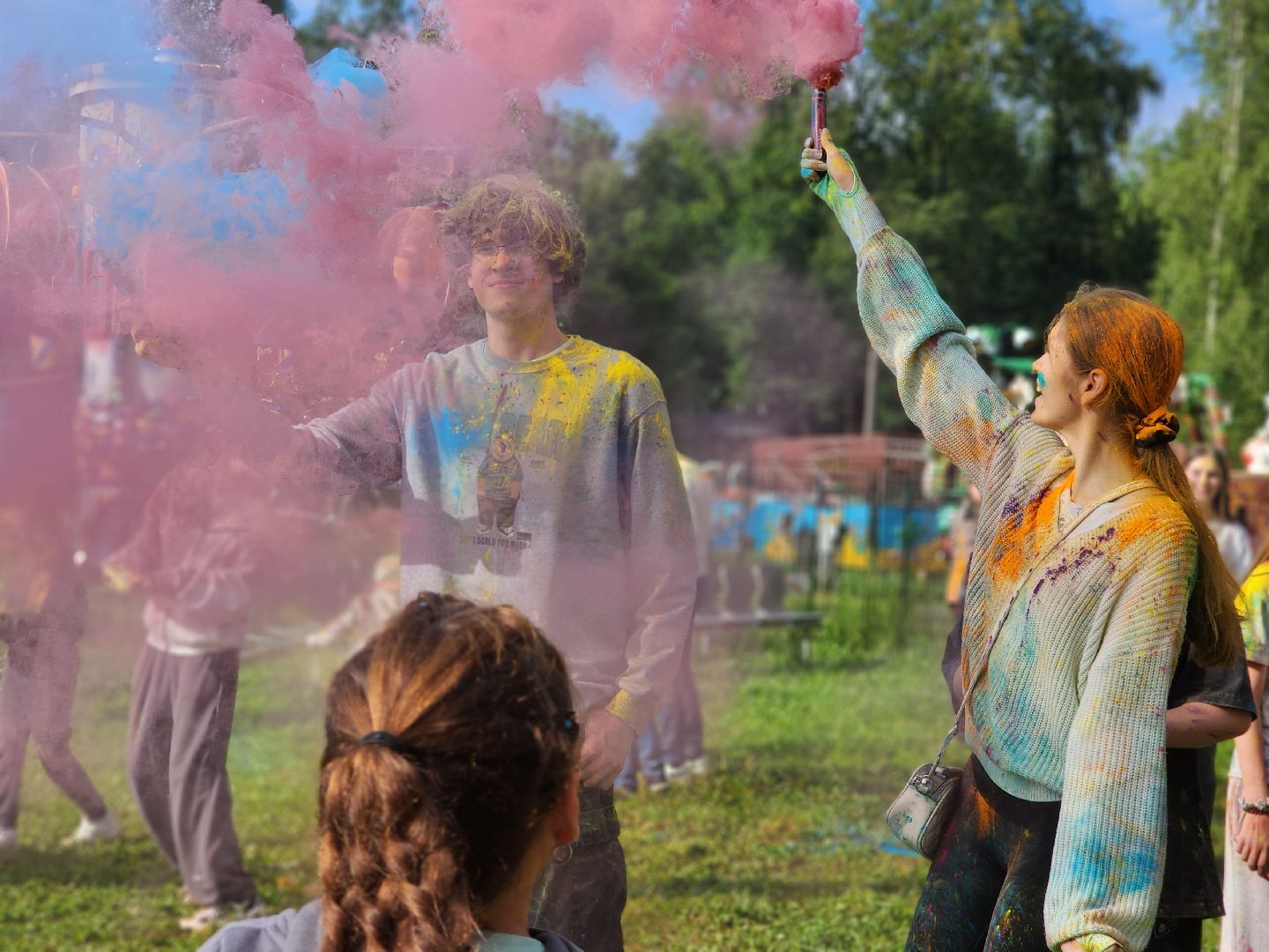 усадьба гребнево, фестиваль красок, праздник,