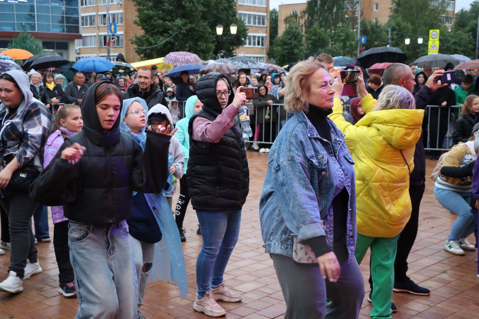 лотошино, день округа, день россии, праздник, концерт,