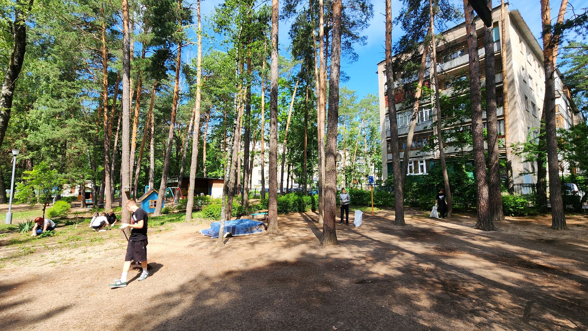 протвино, трудовые бригады подростков, благоустройство в детсаду,