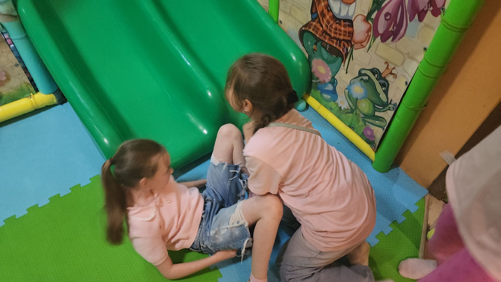 долгопрудный, детские летние лагеря, дети, лето 2025, школы, пионеры, пионерский костер, тимуровцы,