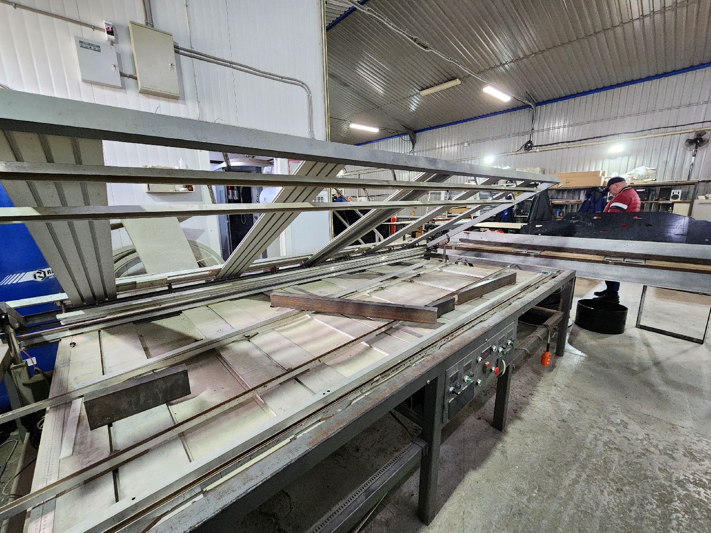 чехов, деревня сергеево, производственно-складской комплекс, завод полимеризделия, изделия из пропилена, пластиковые емкости, ванны, оборудование собственного производства, станки, гибочные машины, сварочные аппараты,стыковые станки, импортозамещение, российское сырье, отечественное оборудование,