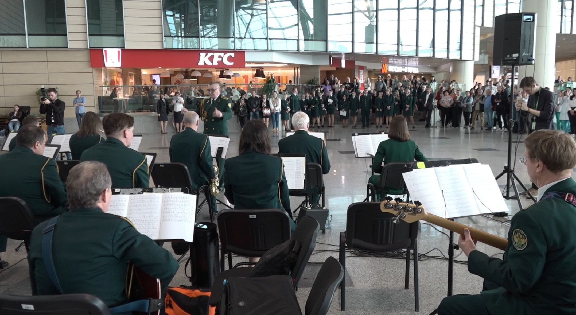 День Победы, аэропорт Домодедово, оркестр таможни