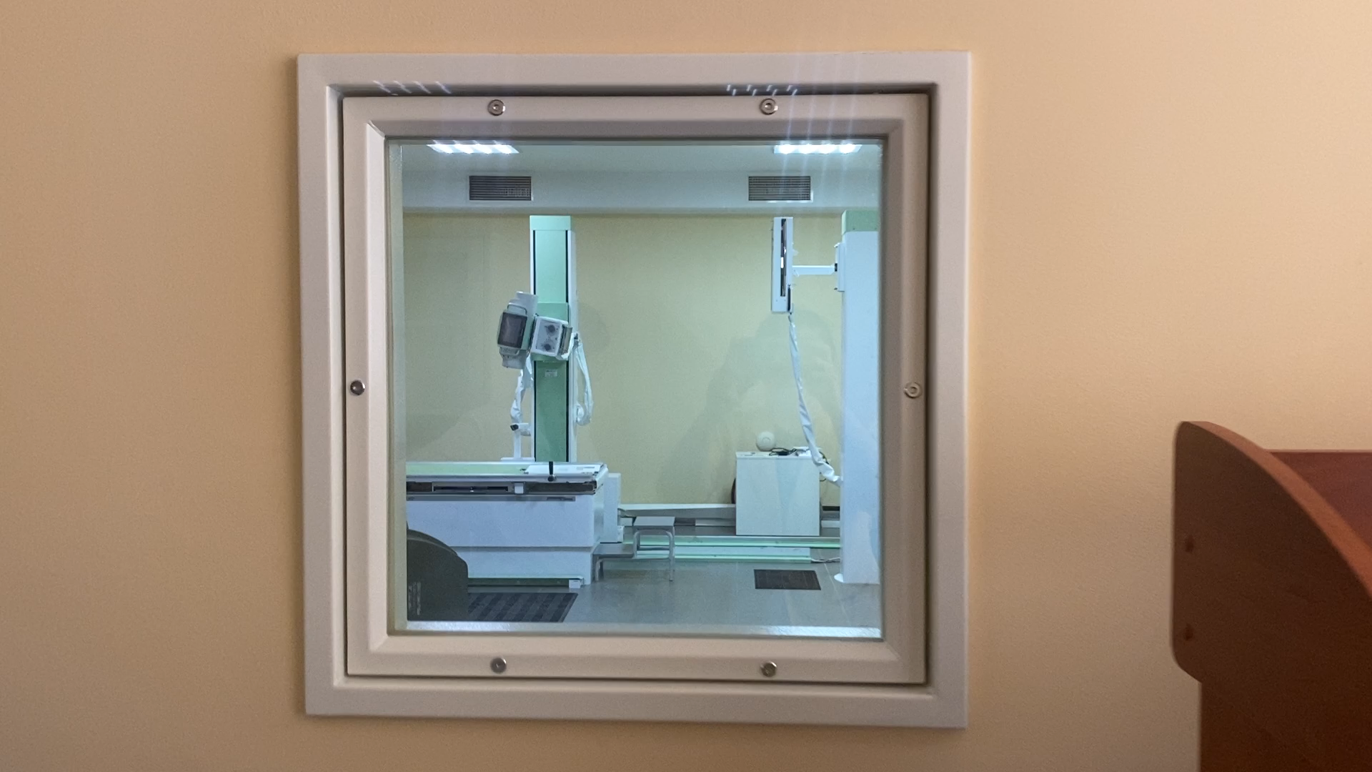 радиовизиограф, поликлиника власихи, медоборудование, мособлдума, стоматология, рентген-аппарат,