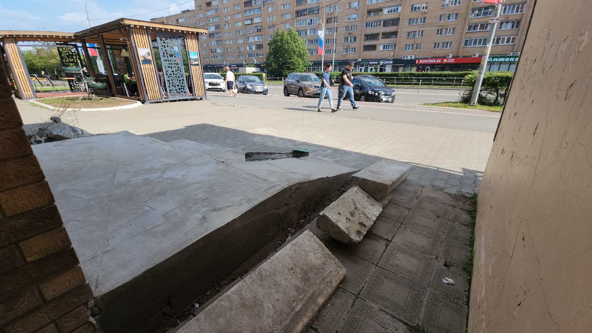 ремонт входной группы, Лобня, художественная галерея,монолитные работы,