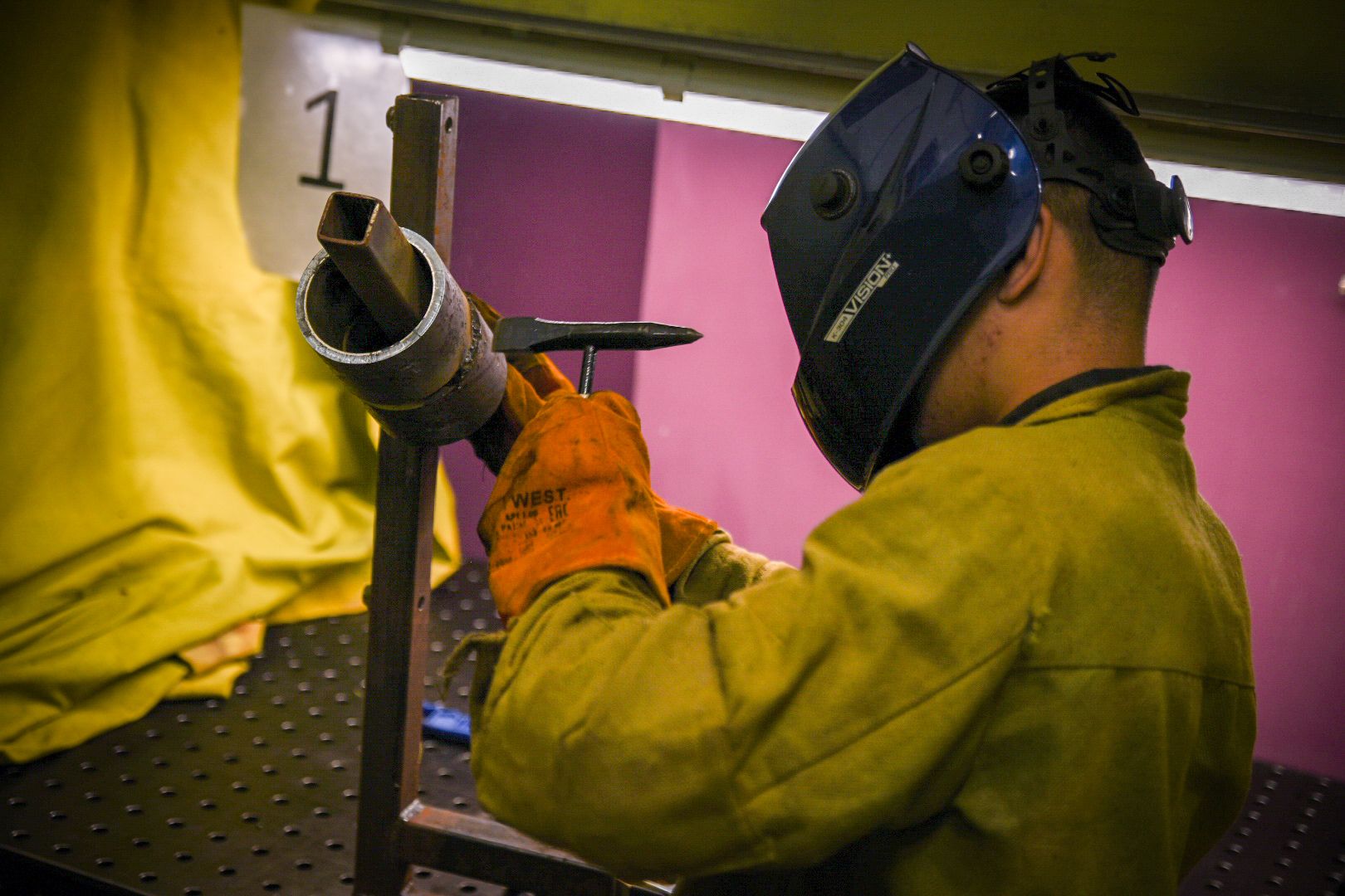 бронницы, автомобильно-дорожный колледж, демонстрационный экзамен , сварщик ,