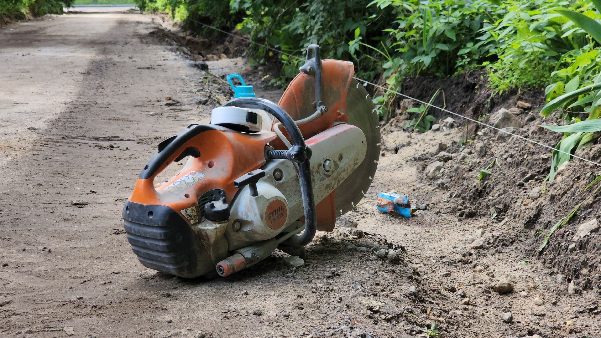 Благоустройство двора, Щелково, Монино, Замена бордюров,