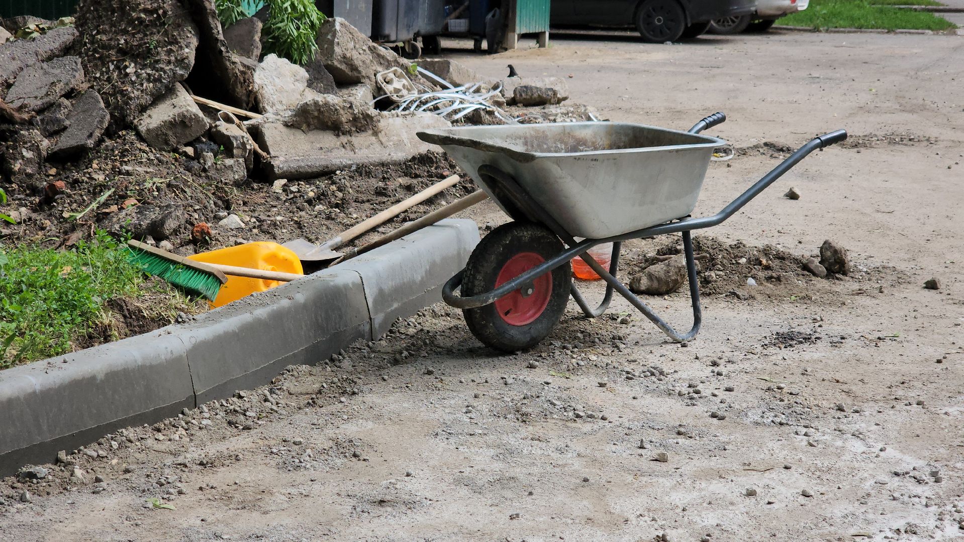 Благоустройство двора, Щелково, Монино, Замена бордюров,