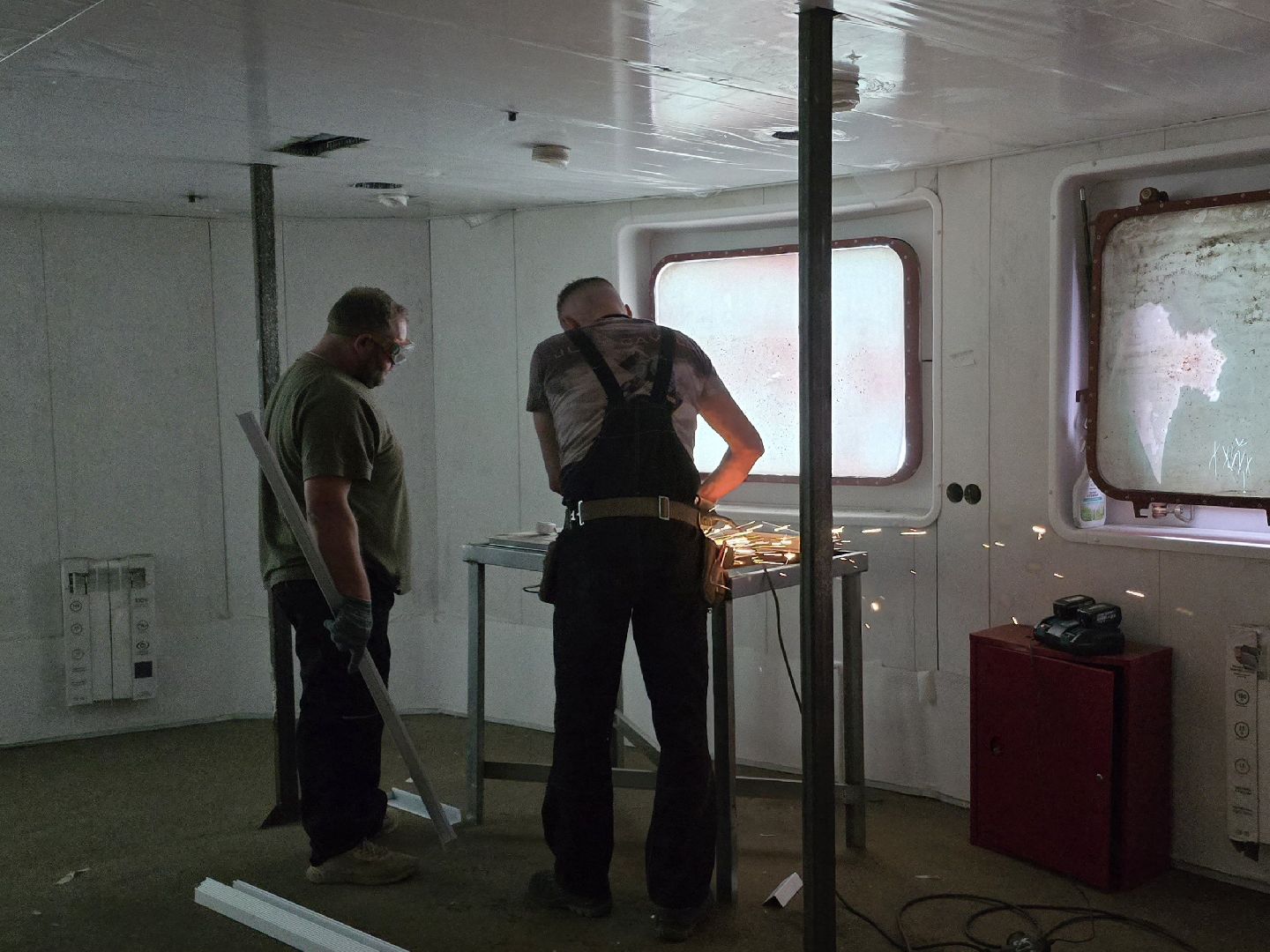 Коломна,  порт коломна, теплоход, плавучий госпиталь,