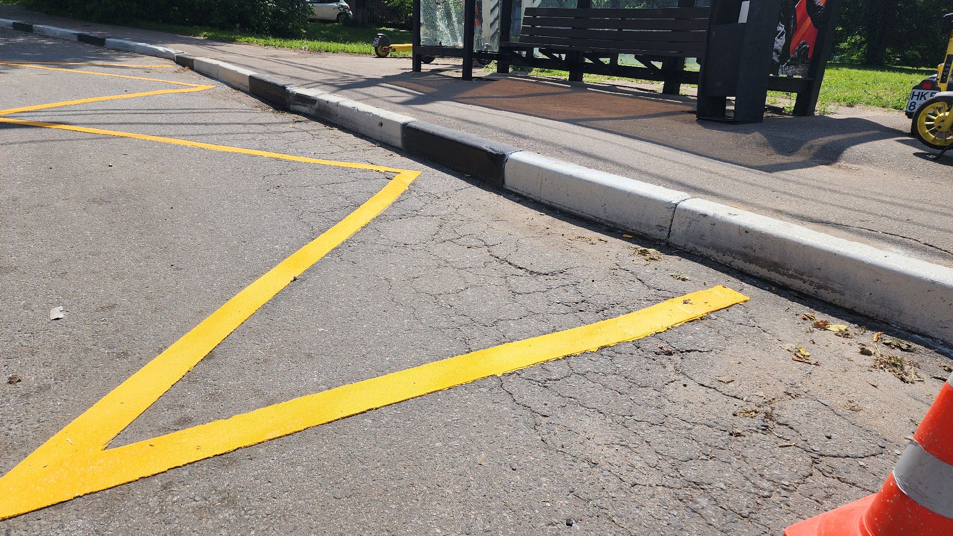 дороги, разметка, дорожная разметка, домодедово, подмосковье, автобусная остановка, общественный транспорт,