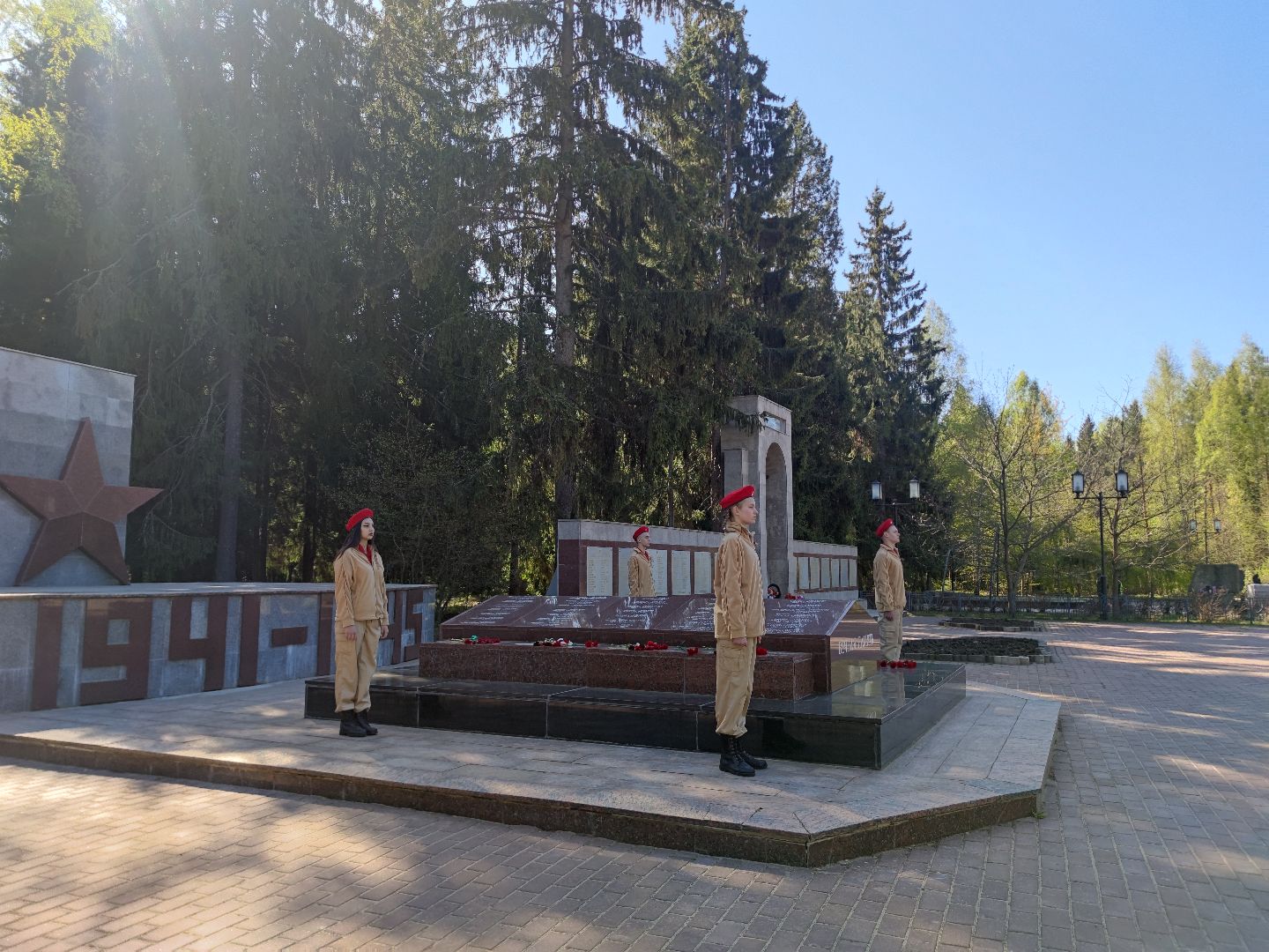 Вахта памяти, почетный караул, Дубна