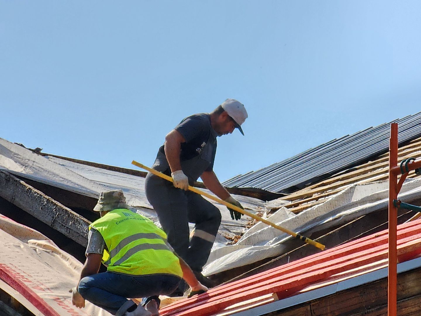 чехов, улица пионерская 2, взрослая поликлиника, текущий ремонт, замена кровли, ремонт крыши, профнастил, гидроизоляция, теплоизоляция, фасадные работы, инженерные сети, благоустройство территории,