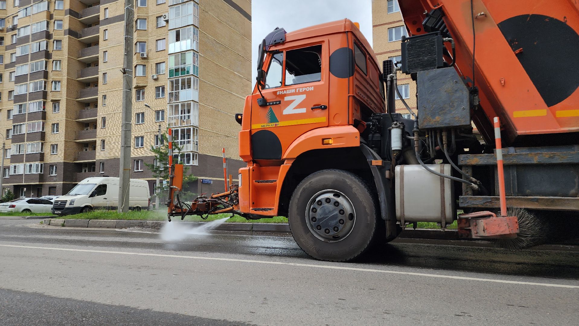 дороги, жкх, полив дорог, лосино-петровский,