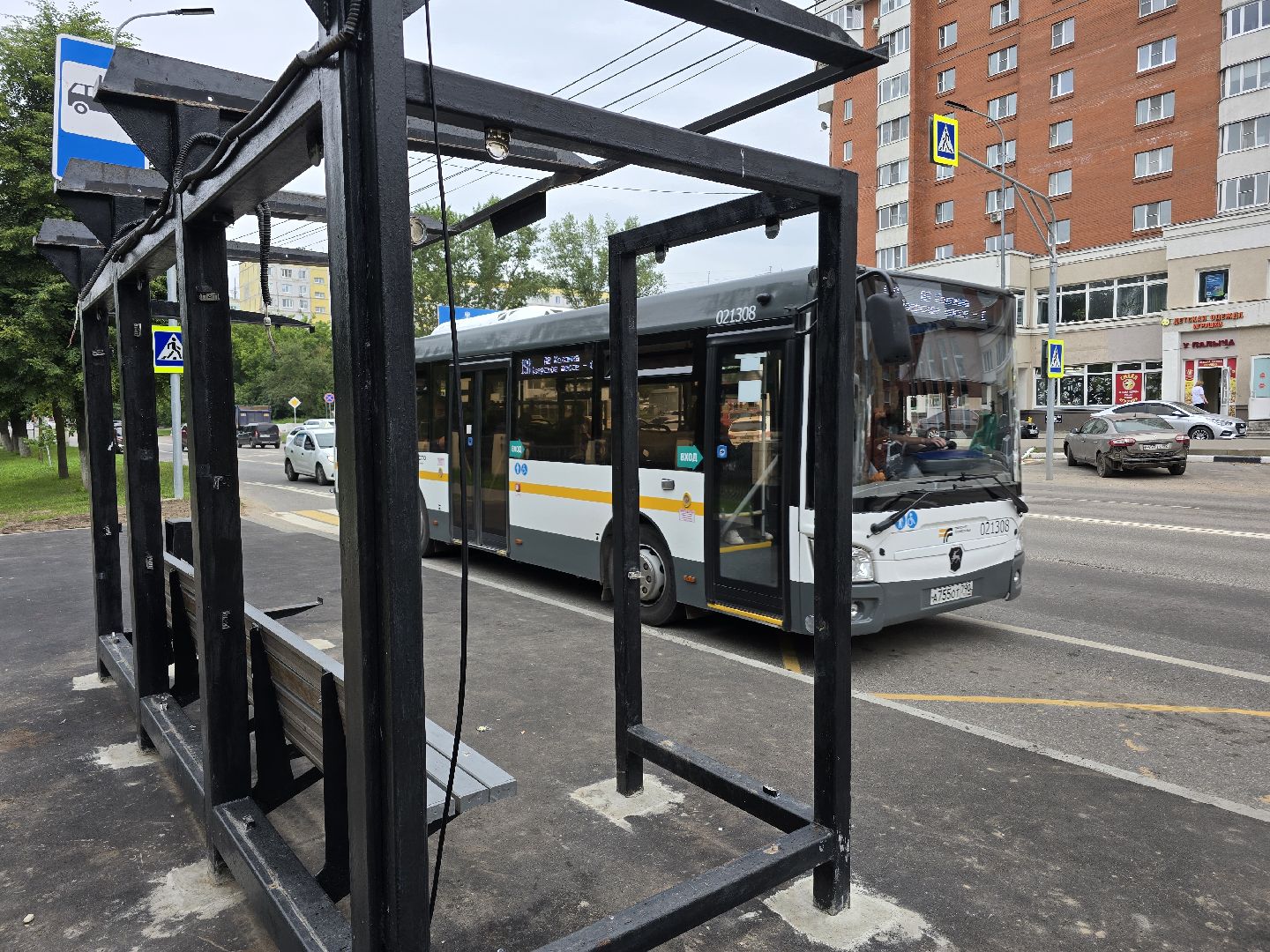 Коломна, автобусная остановка, автобусный павильон,