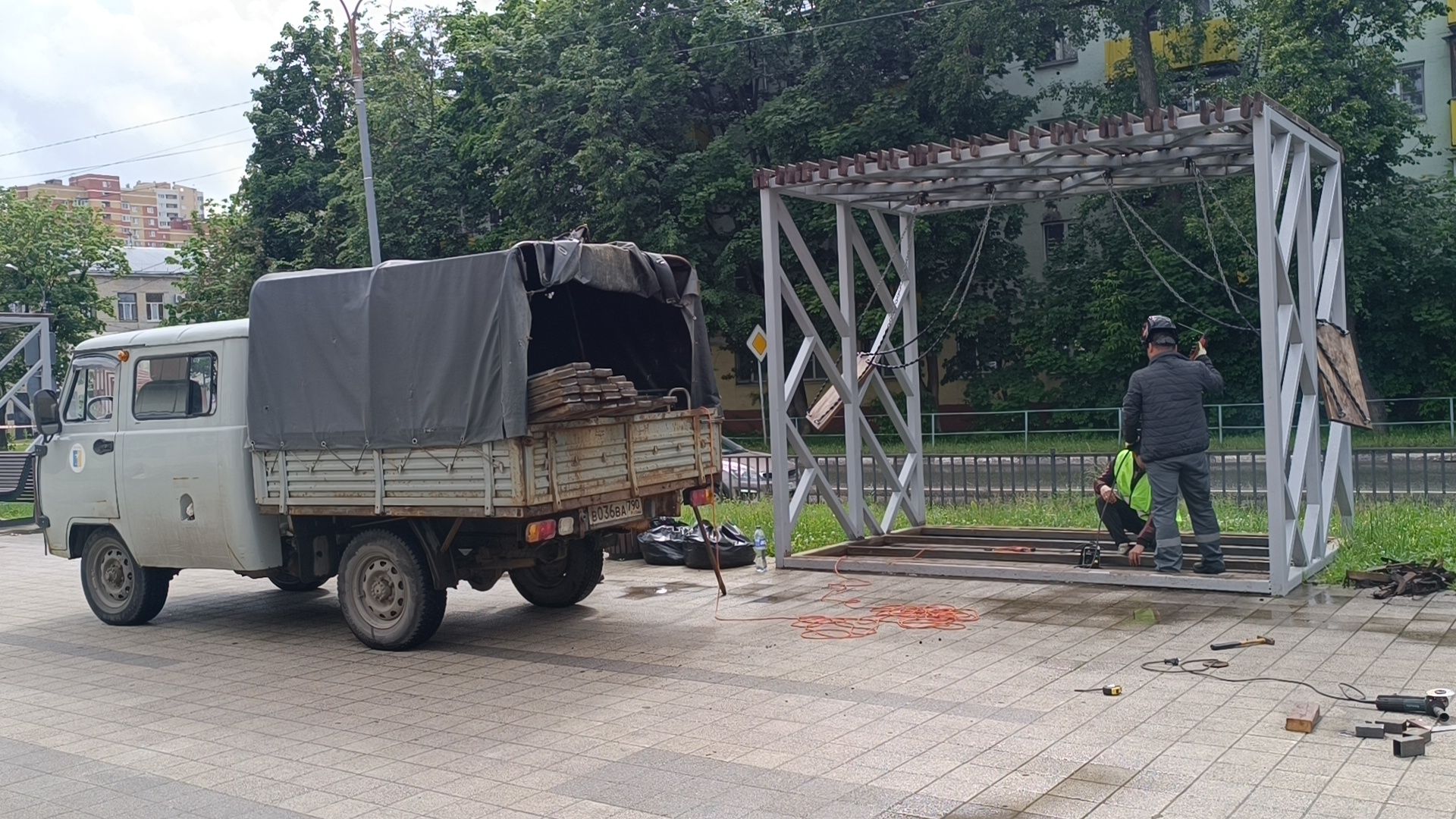 качели, благоустройство, лобня,