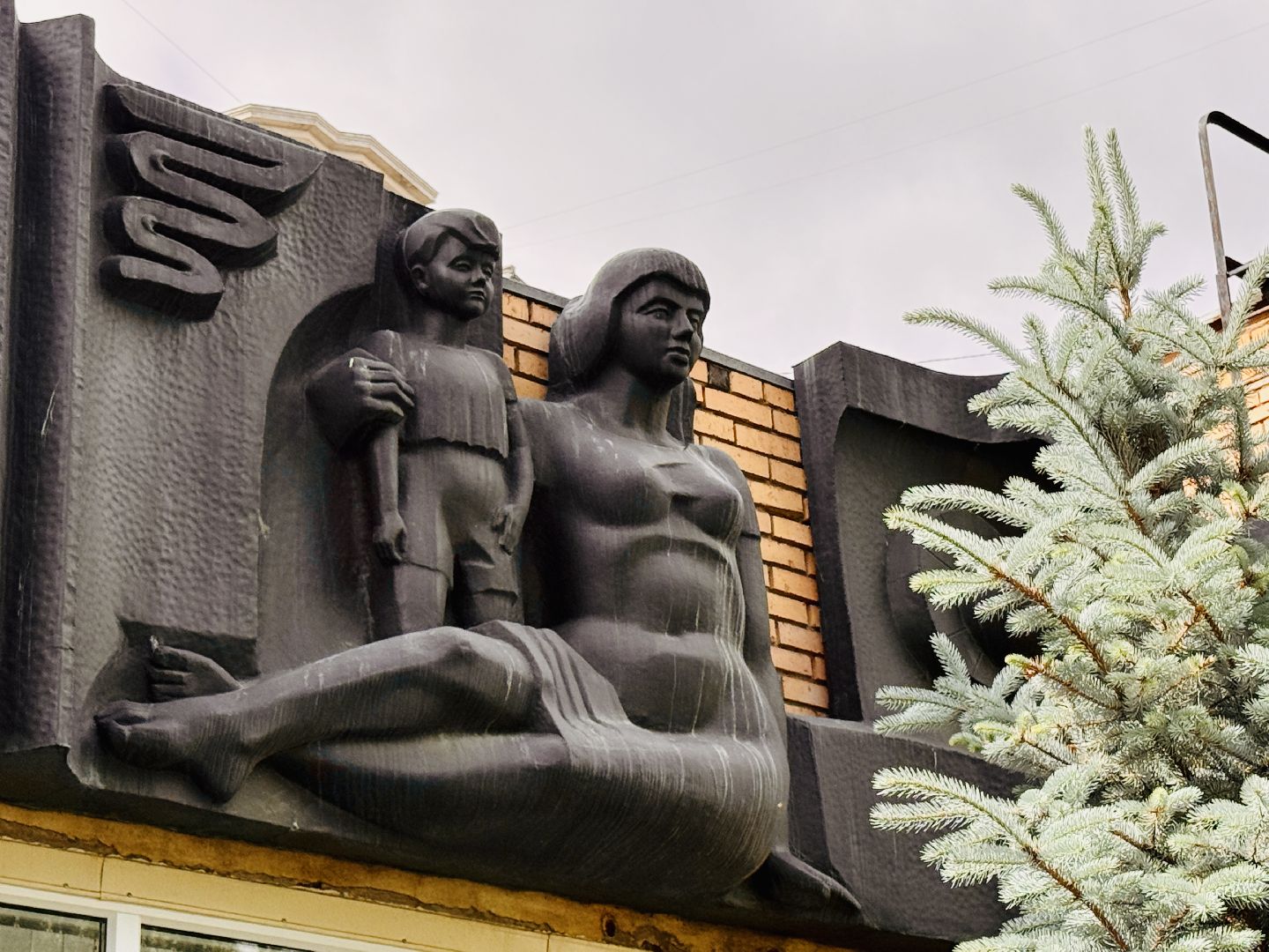 раменское, экскурсия, советский модернизм, архитектура, скульптура, советская мозаика,