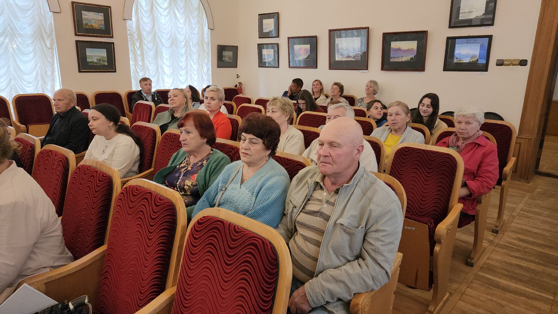 кашира, художественная выставка, краеведческий музей, картины, акварель , ока, пейзаж,