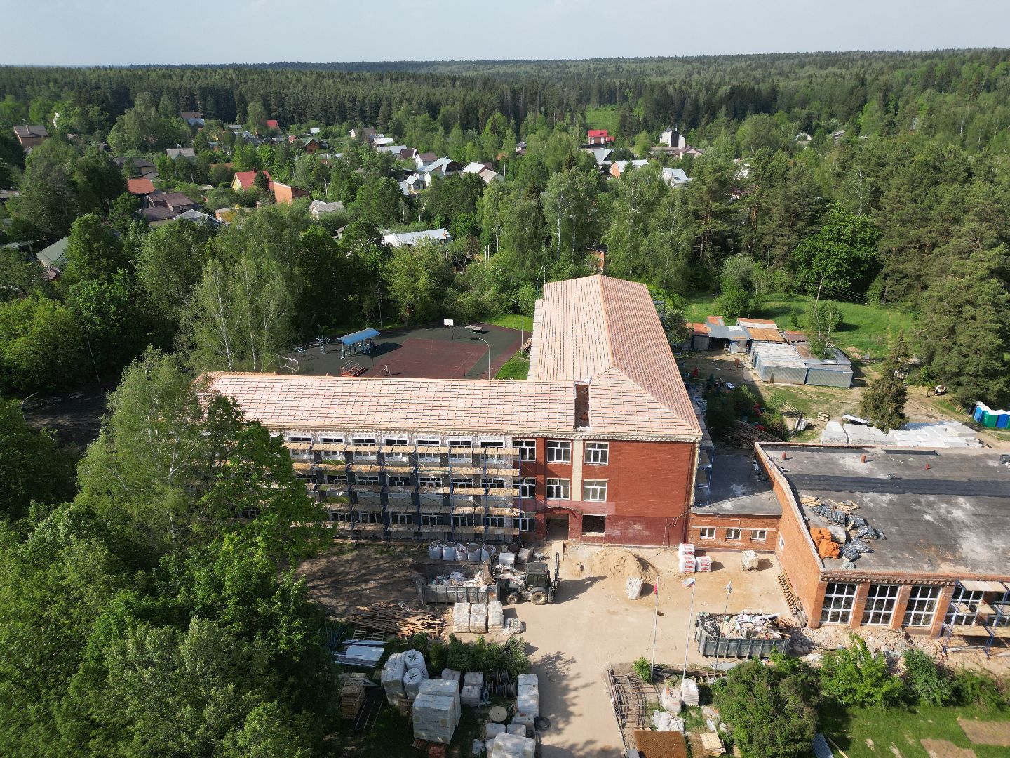 Дедовская школа , видео с коптера, образование в истре,