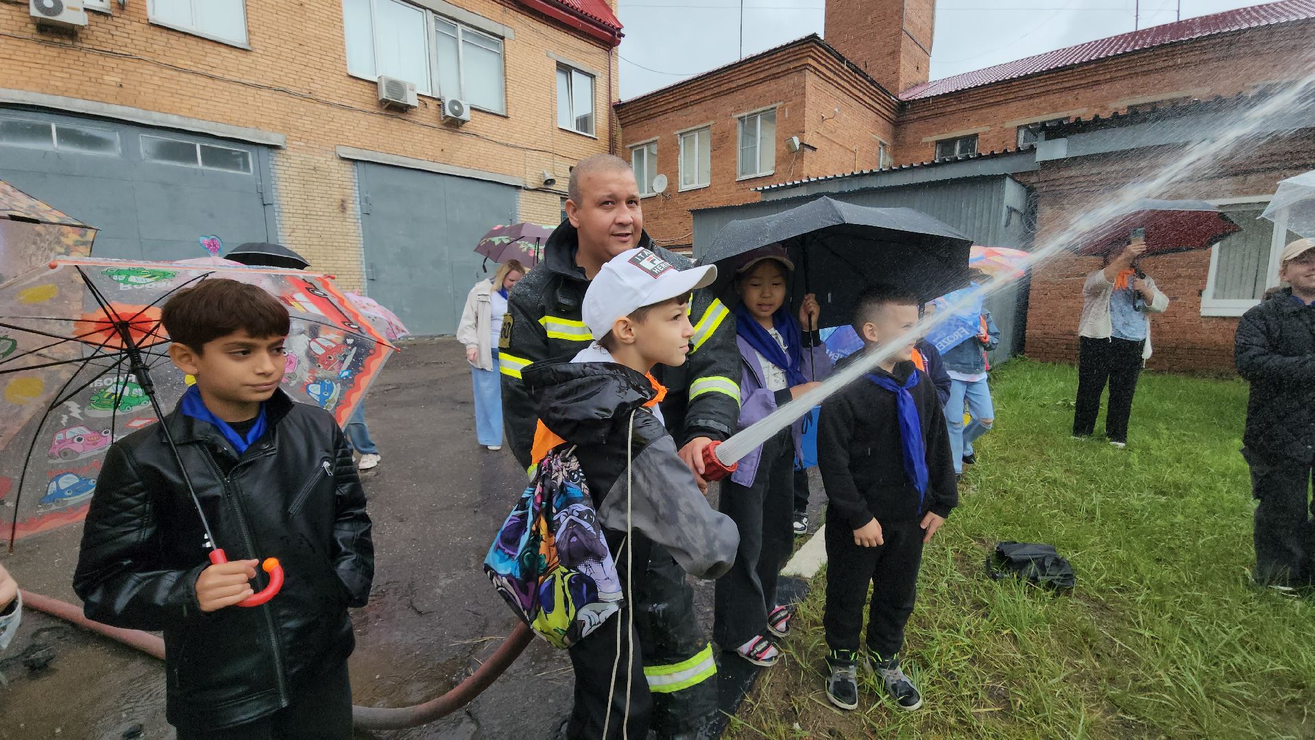 Истра, Дети, Экскурсия, Пожарная часть, Школьный лагерь,