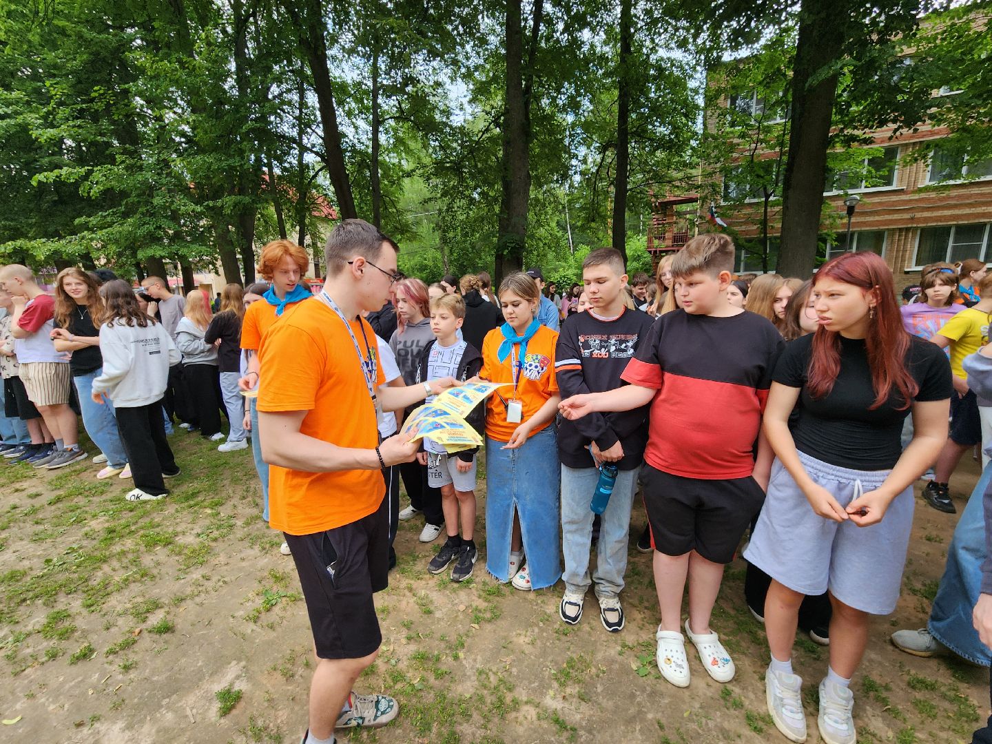 чехов, детский лагерь звездочка, день безопасности, правила поведения на воде, пожарная безопасность, мчс, гимс,   вдпо,  чеховспас, профилактика, брошюры и памятки, урок безопасности, викторины, интерактив, демонстрация пожарной техники, оборудование и снаряжение, мороженое,