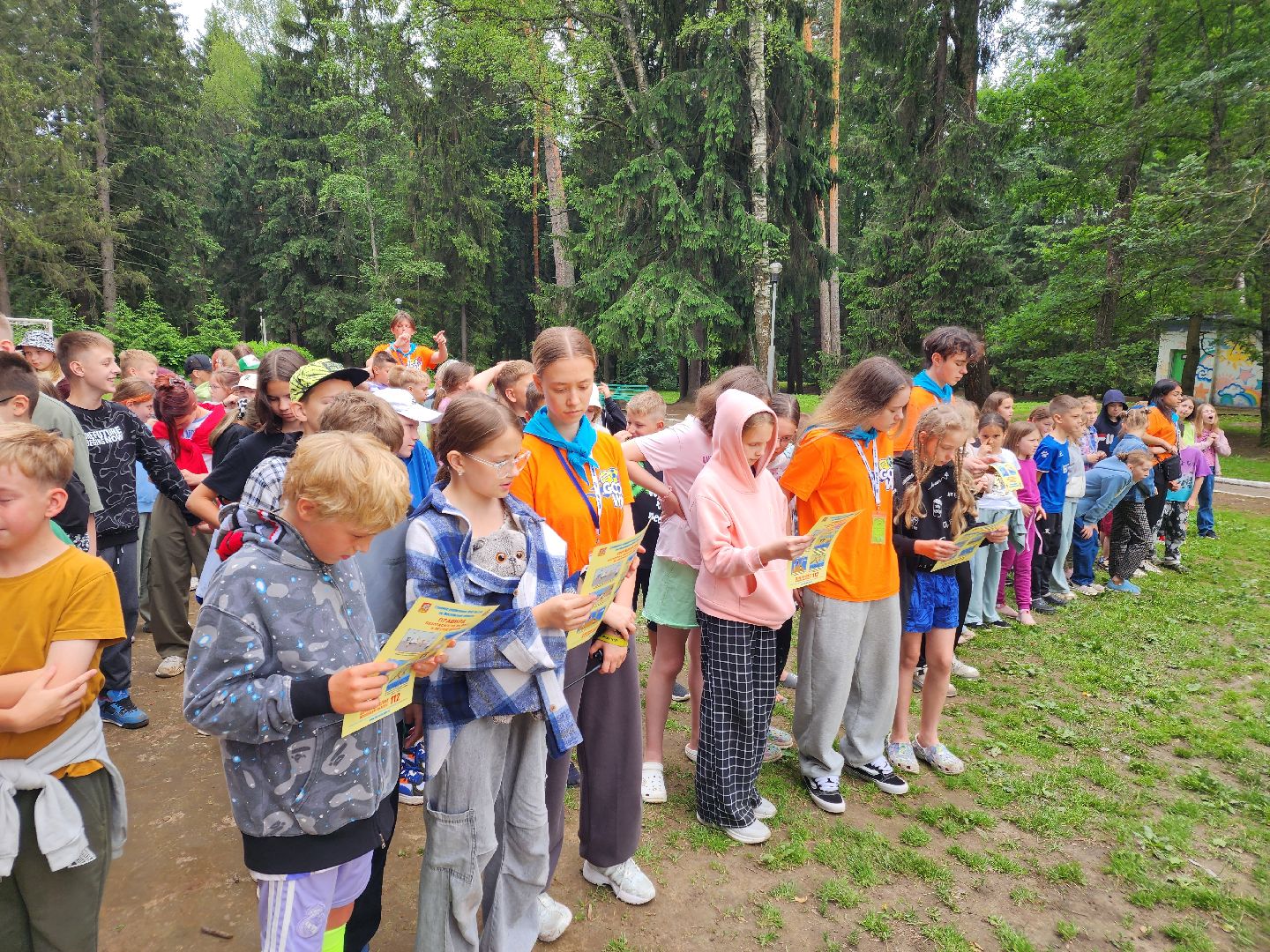 чехов, детский лагерь звездочка, день безопасности, правила поведения на воде, пожарная безопасность, мчс, гимс,   вдпо,  чеховспас, профилактика, брошюры и памятки, урок безопасности, викторины, интерактив, демонстрация пожарной техники, оборудование и снаряжение, мороженое,