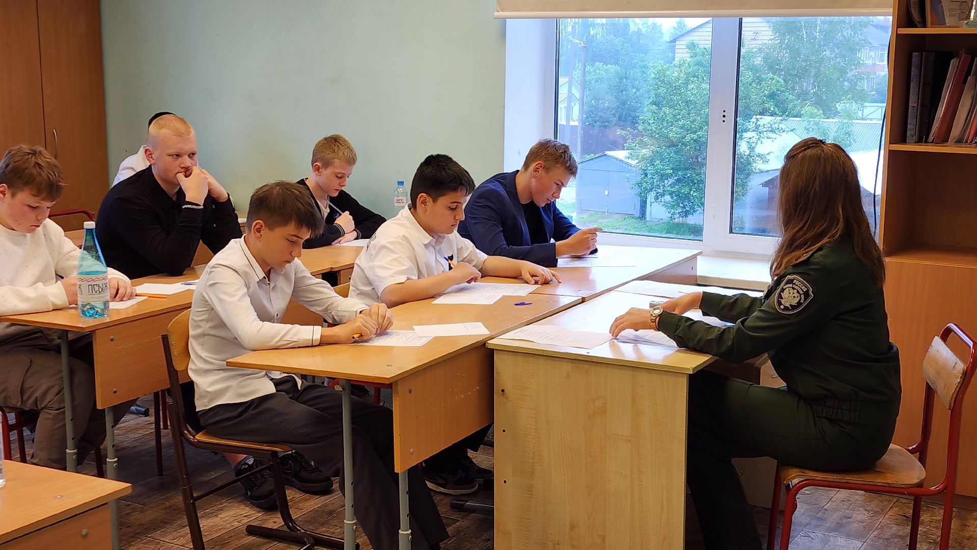 Руза, Вступительные экзамены, Рузский кадетский корпус,