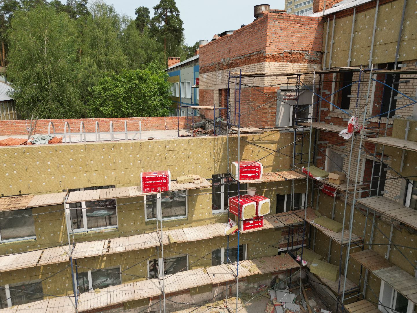видео с коптера, школа 4 в Красноармейске, образование в подмосковье,