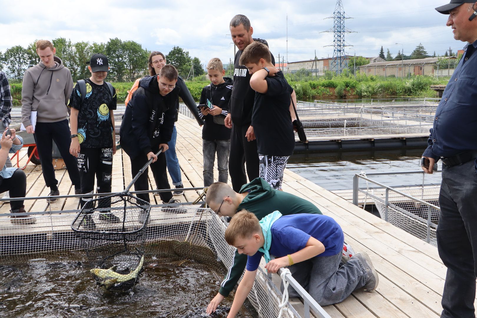 осетровое хозяйство в серебряных прудах, экскурсия, школьники, серебряные пруды,