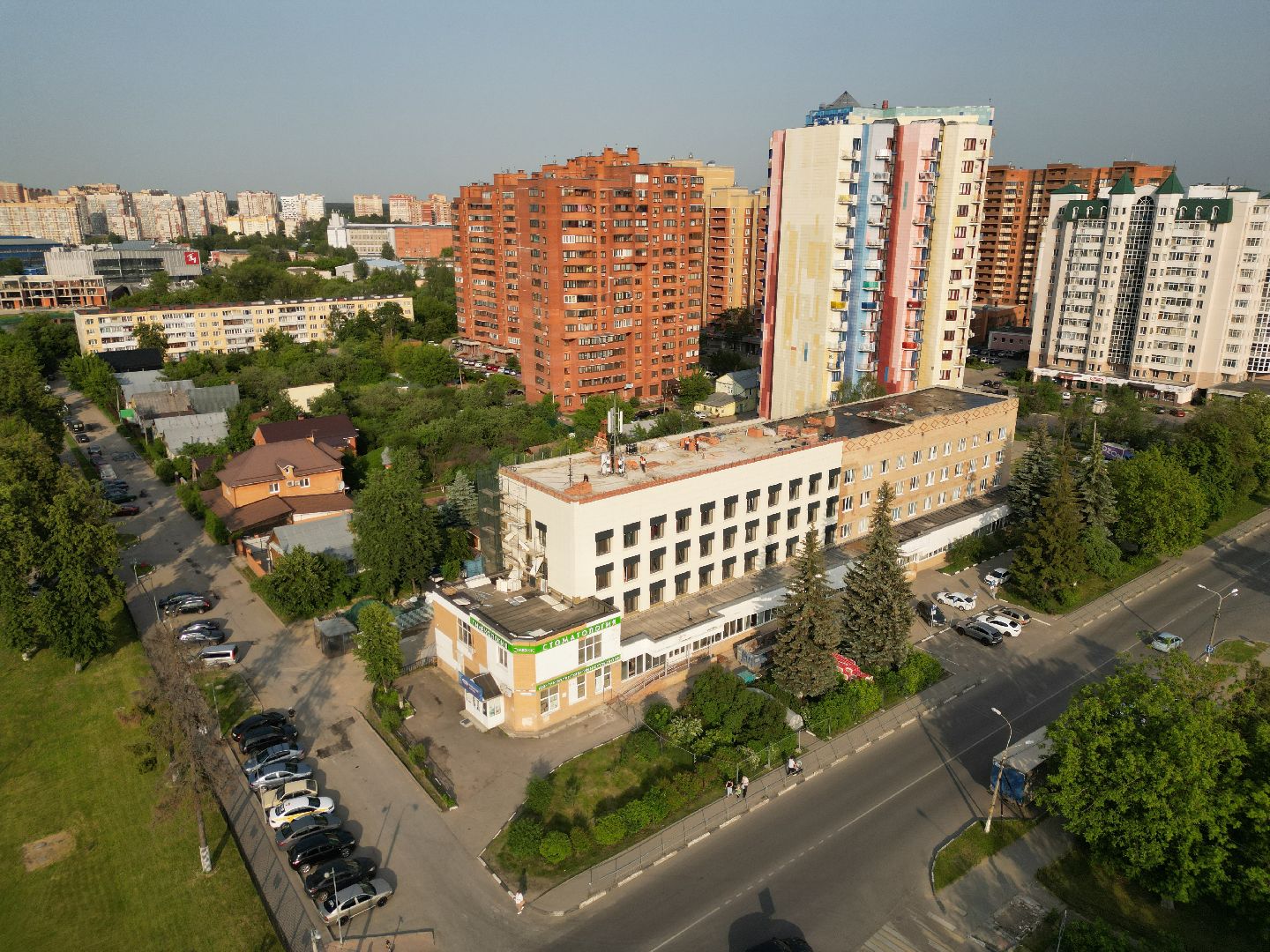 видео с коптера, поликлиника 9 в ивантеевке, медицина в пушкино,