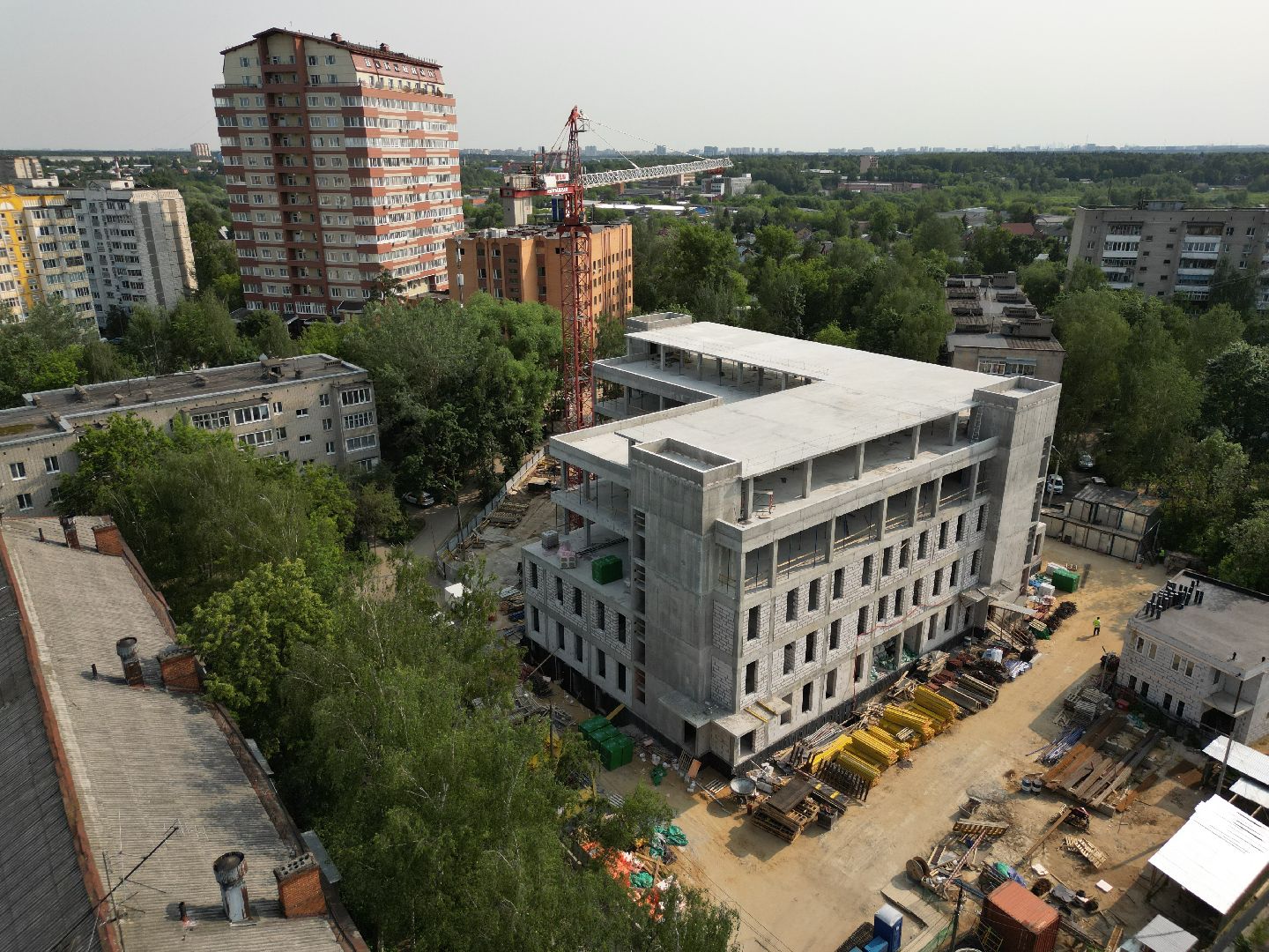 видео с коптера, детская поликлиника в пушкино, медицина в пушкино,